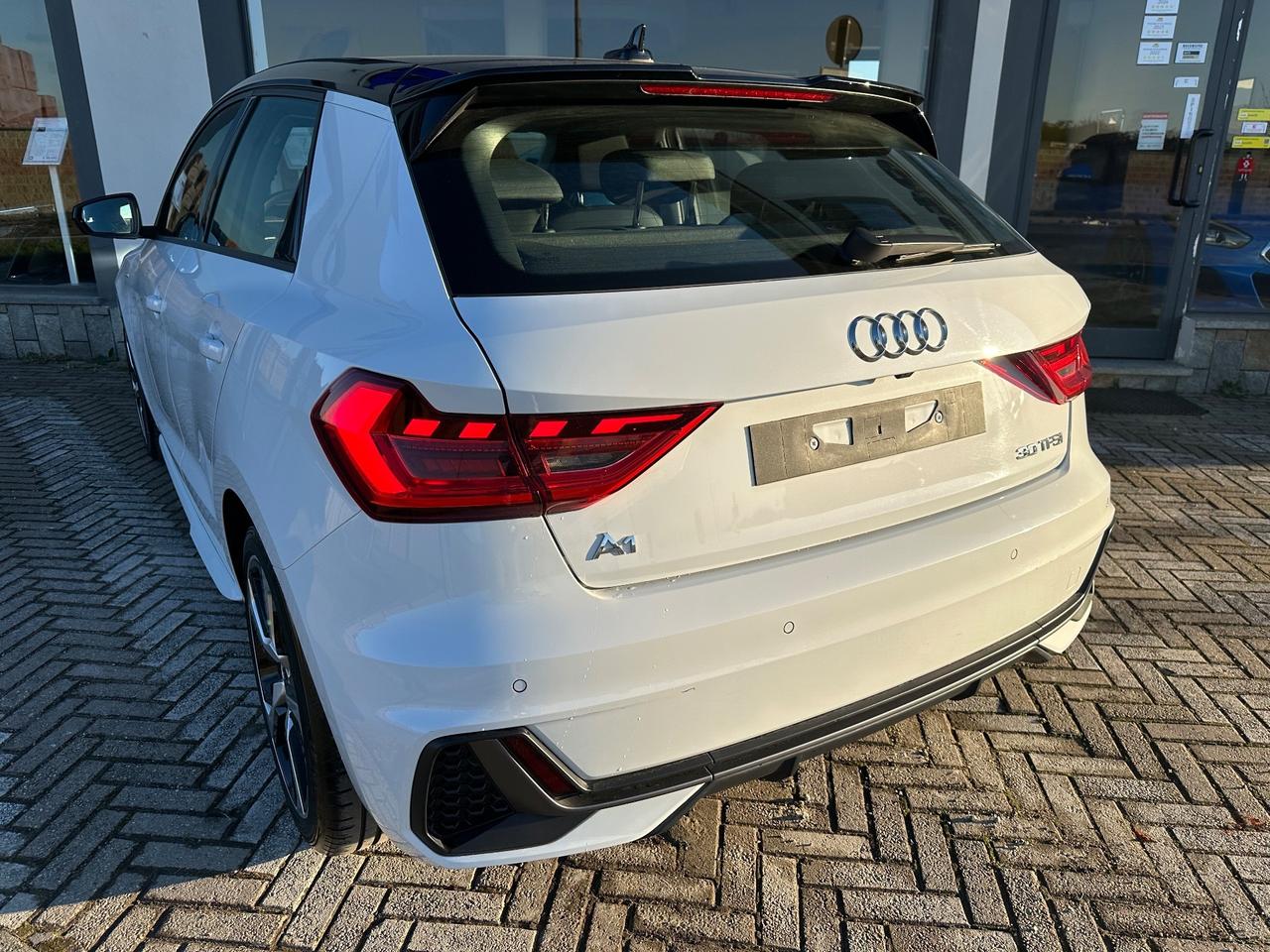 Audi A1 SPB 30 TFSI S line edition
