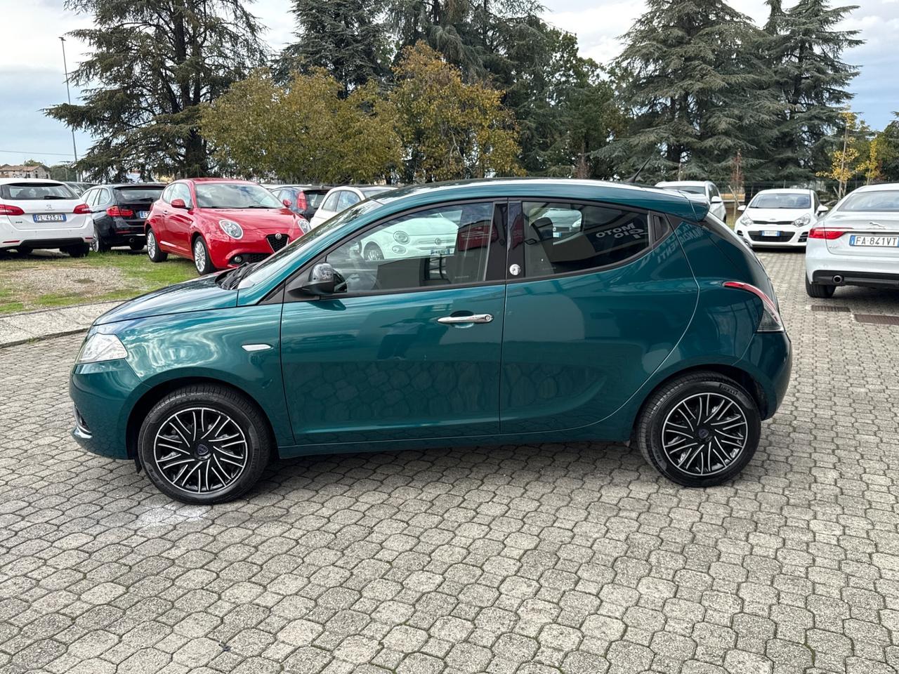 Lancia Ypsilon 1.2 69 CV 5 porte GPL Ecochic