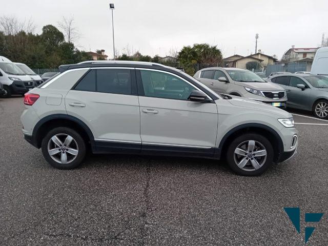 VOLKSWAGEN T-Roc 2.0 TDI SCR 150 CV DSG R-Line