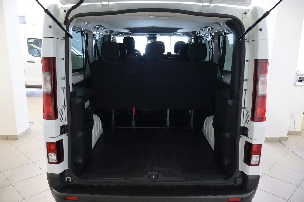 RENAULT TRAFIC PASSENGER 9 POSTI 2.0 BLUEDCI 150 CV L2 H1 EDC AUTHENTIQUE