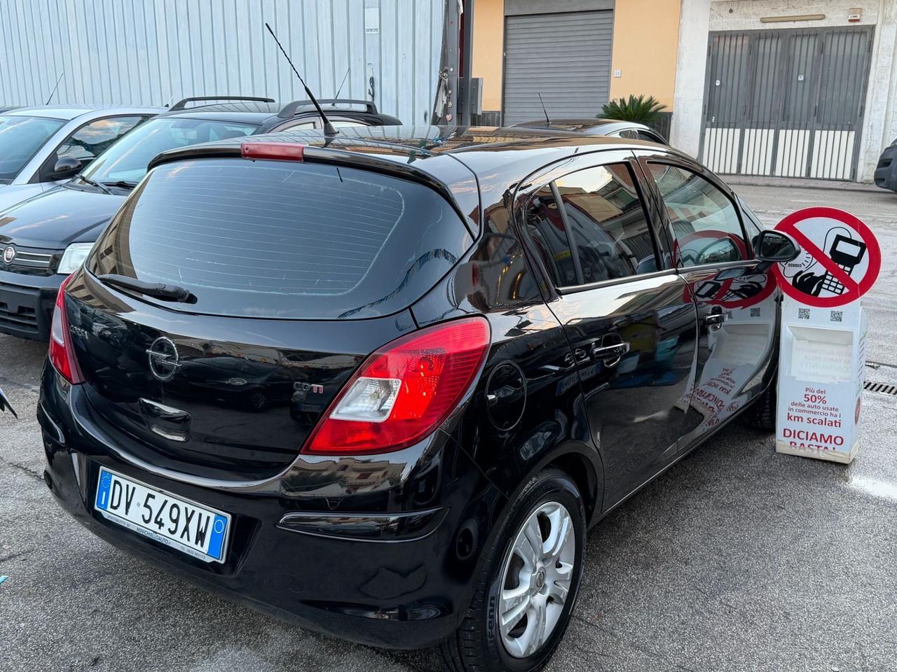 Ope corsa 1,3 diesel 5porte 2010