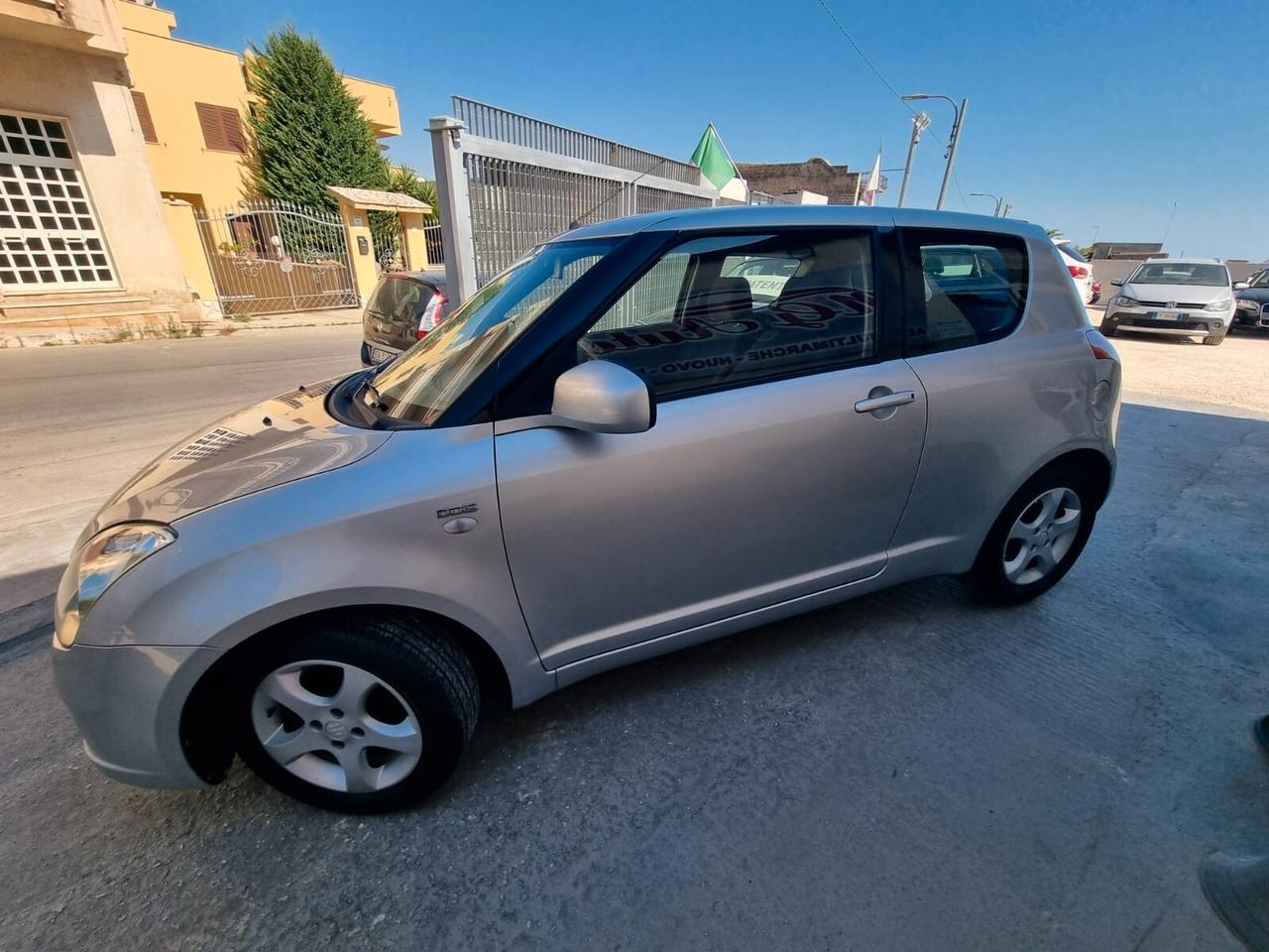 Suzuki Swift 1.3 DDiS 3p. GL