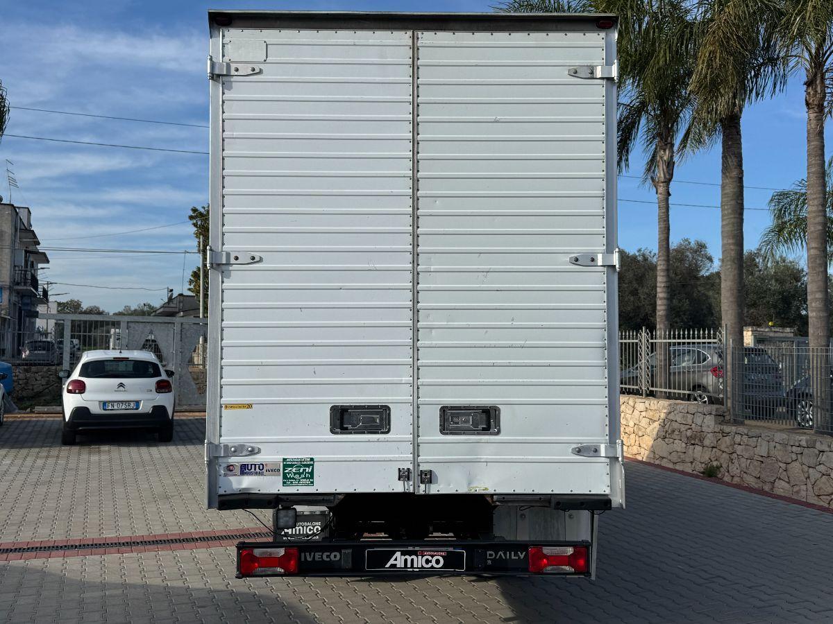 IVECO Daily 35C17 3.0 Furgonatura in alluminio 4.8 Metri