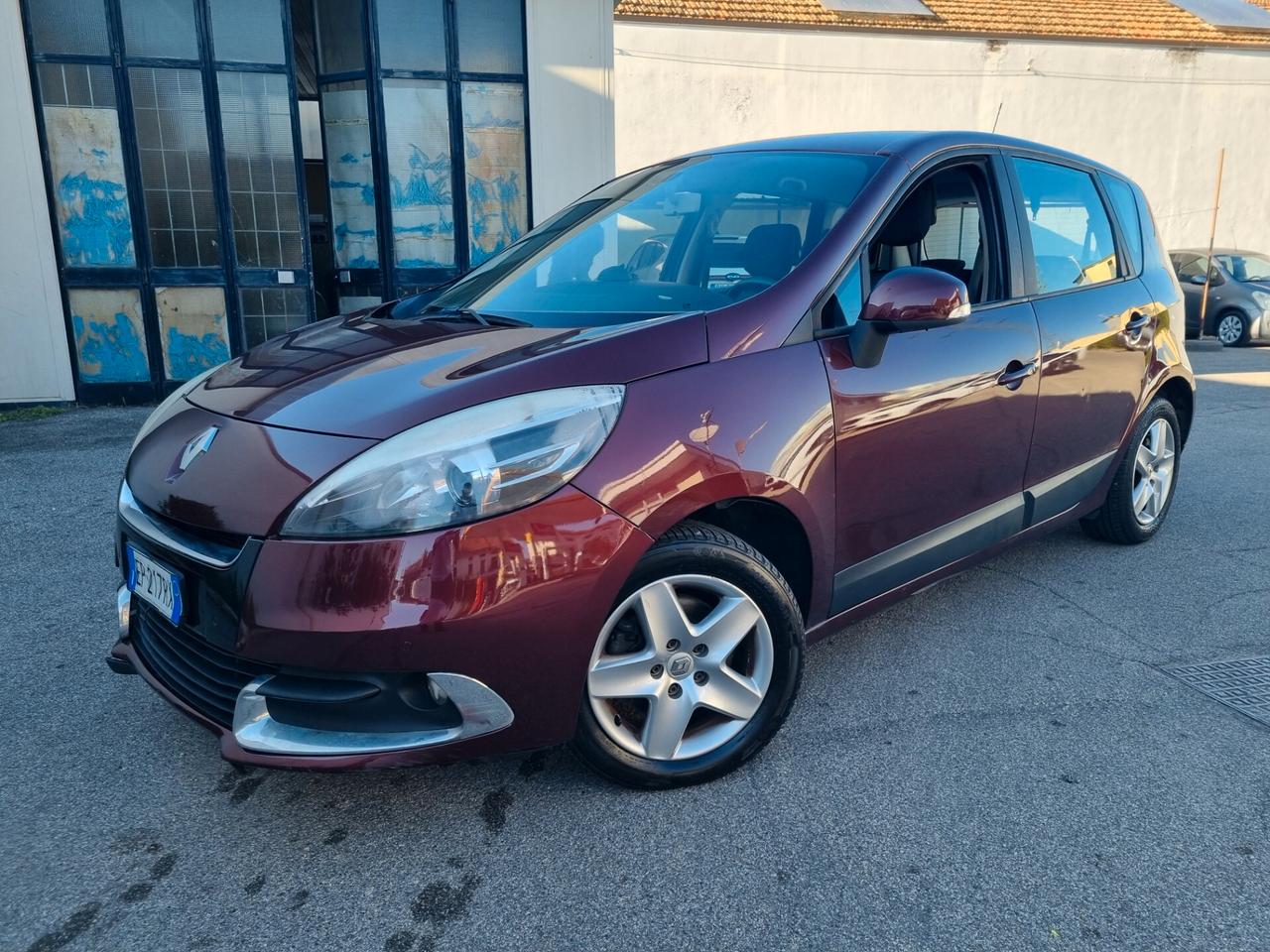 Renault Scenic Scénic XMod 1.6 GPL Wave