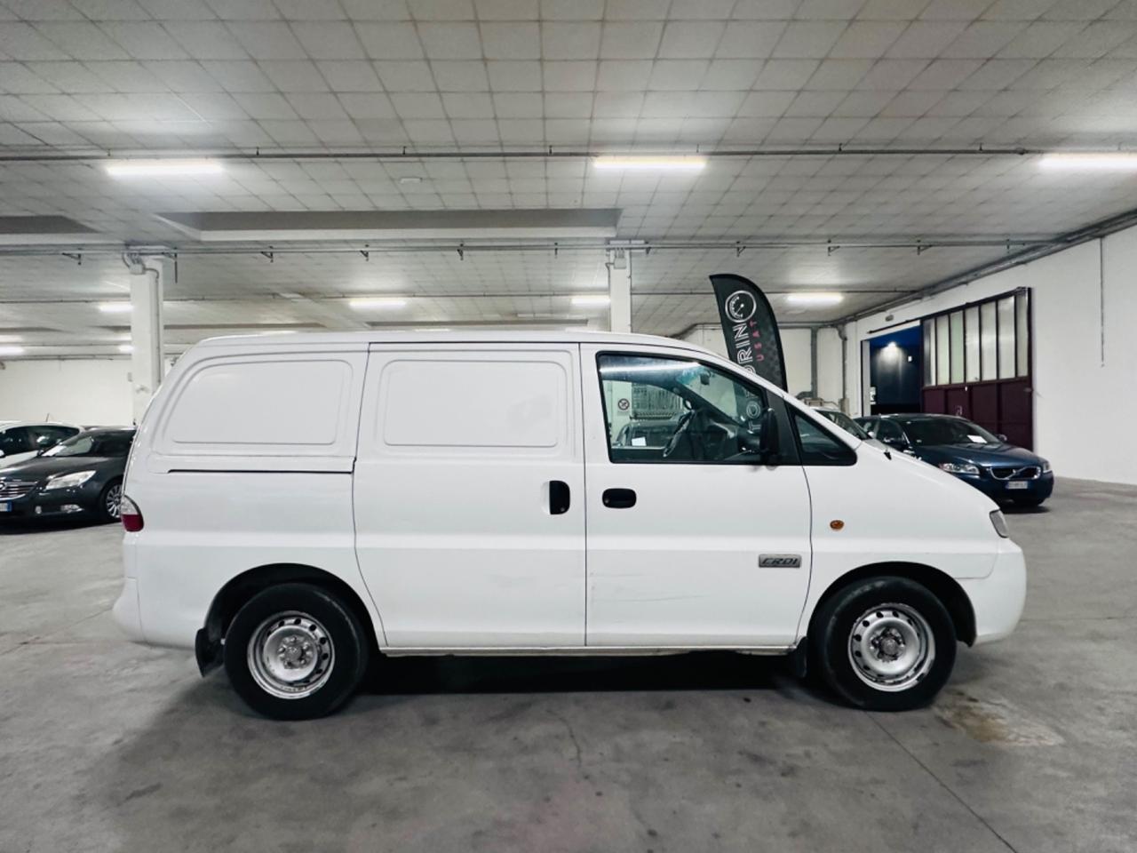 Hyundai H-1 2.5 CRDi VGT Van 3 p.ti