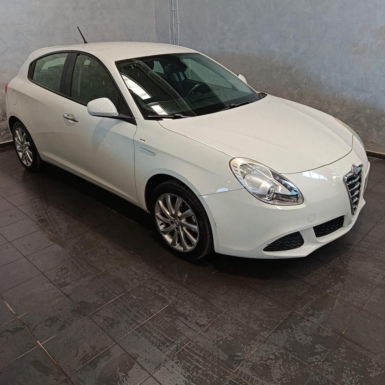 Alfa Romeo Giulietta 1.4 Turbo 105 CV Progression