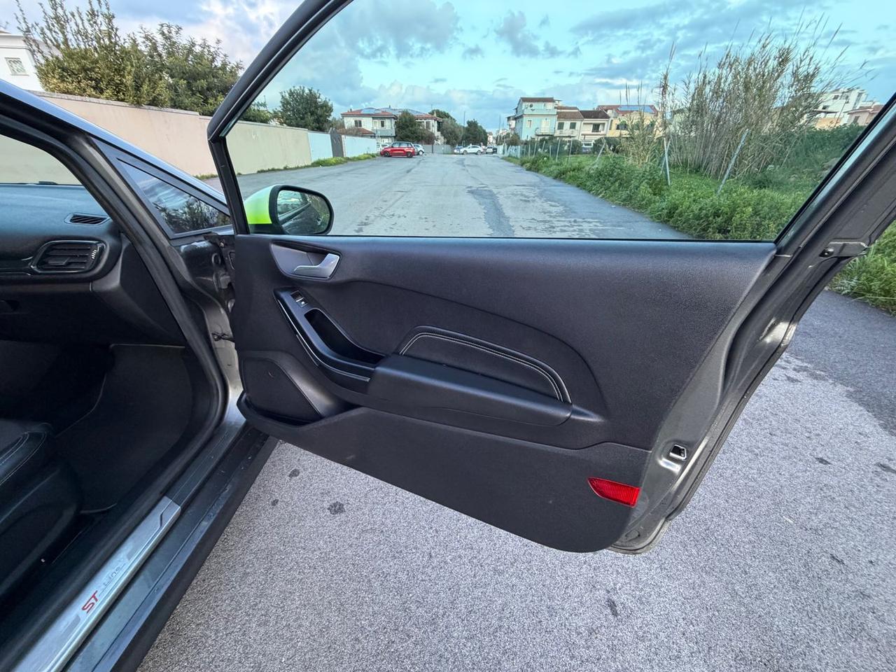 Ford Fiesta TDCi ST Line #9239