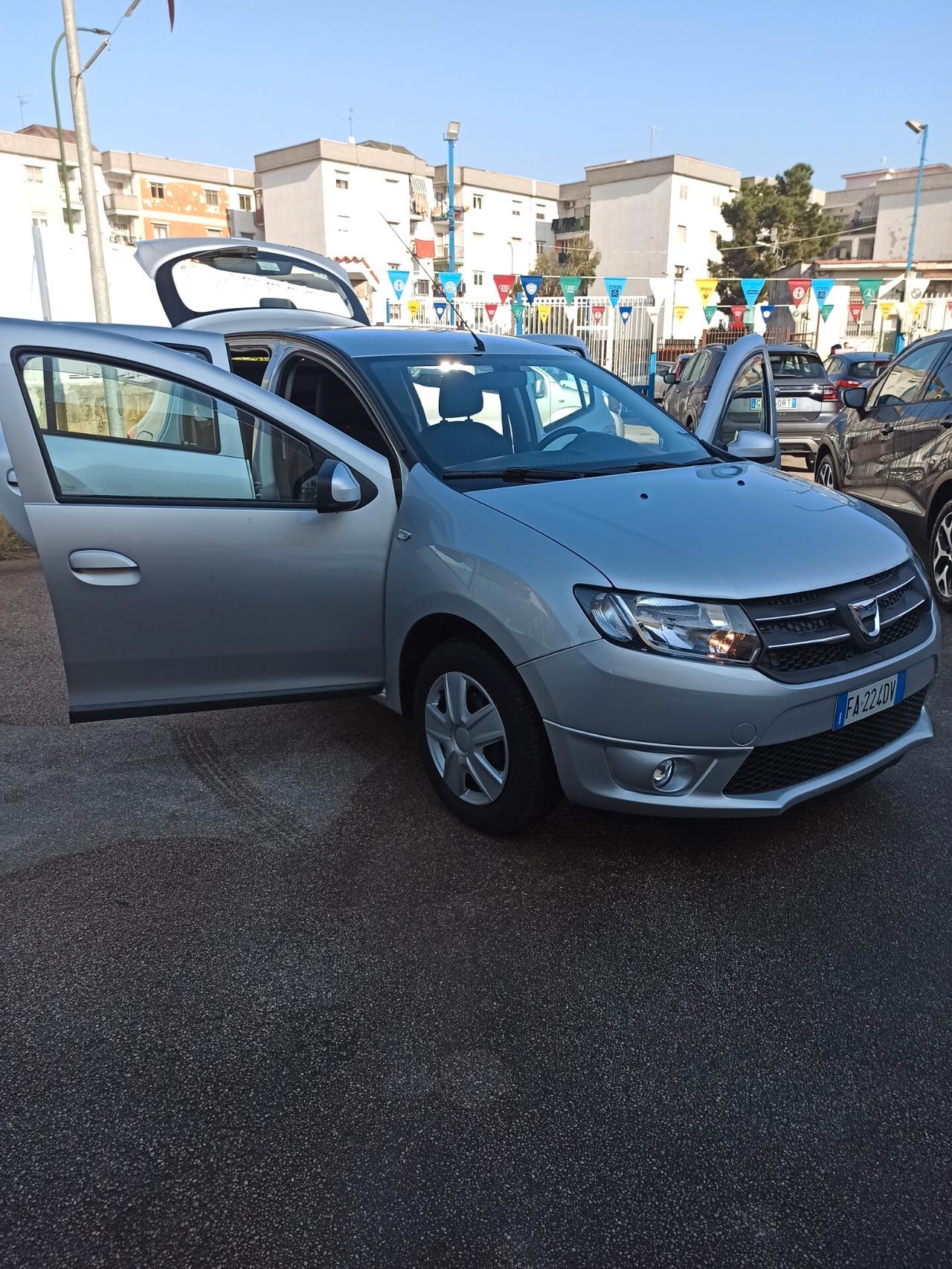 Dacia Sandero 1.5 dCi 8V 75CV Start&Stop Lauréate