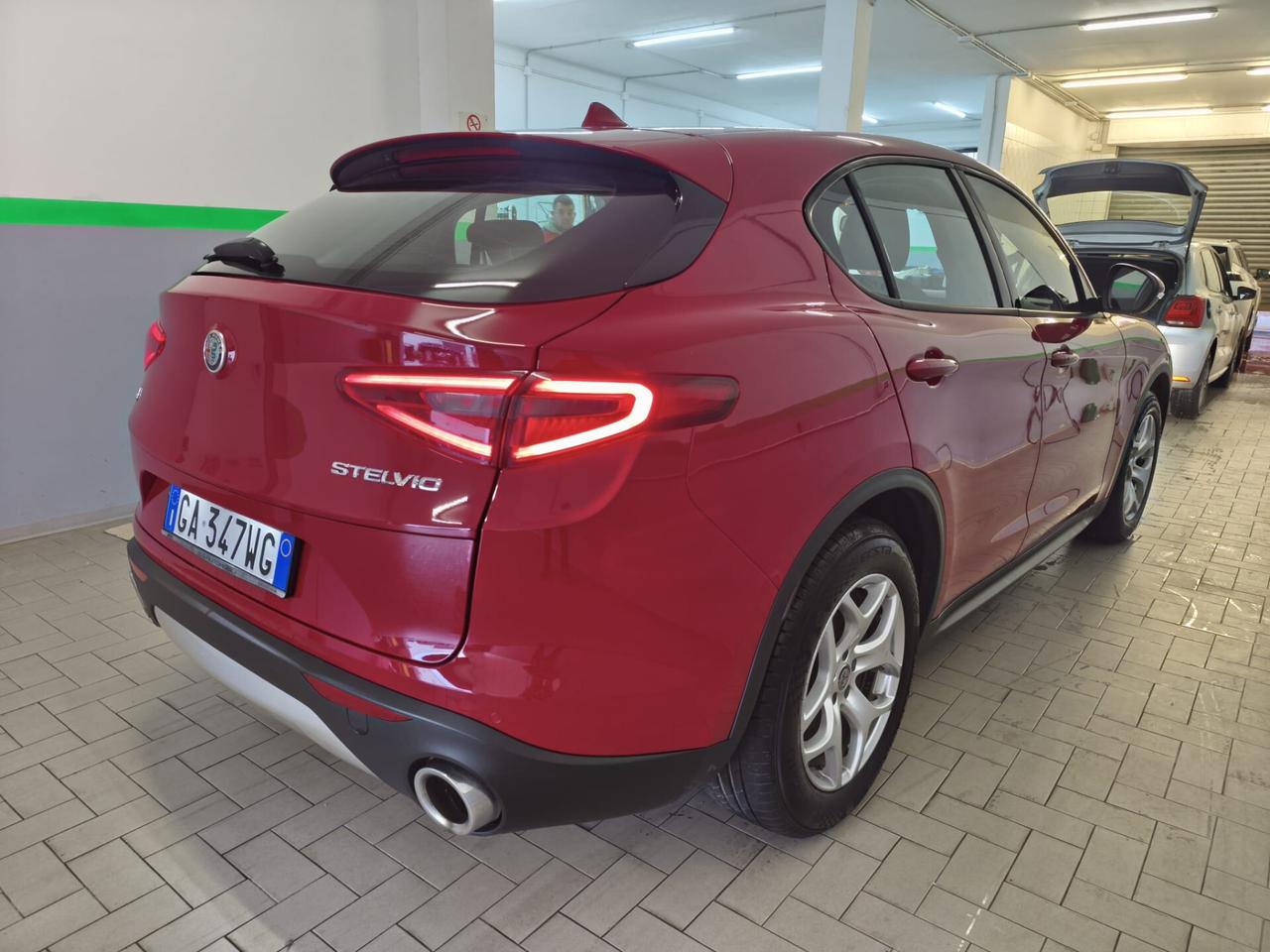 Alfa Romeo Stelvio 2.2 Turbodiesel 190 CV AT8 Q4 Business