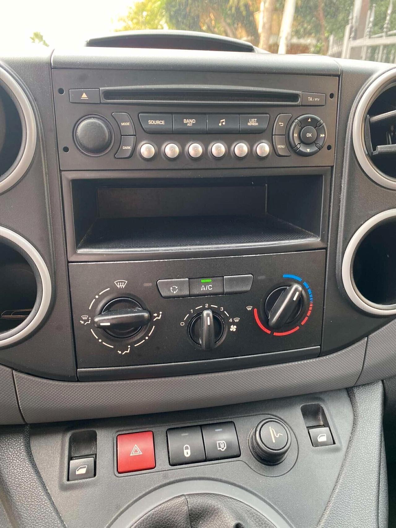 Peugeot Partner 1.6HDi 75cv Iva Inclusa