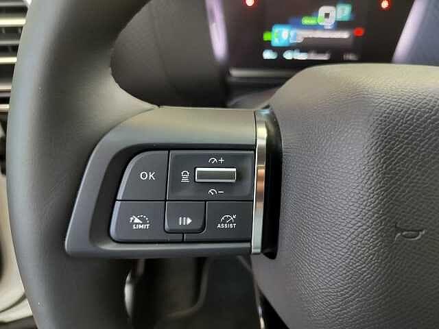 Citroen C4 motore elettrico 136 CV Shine