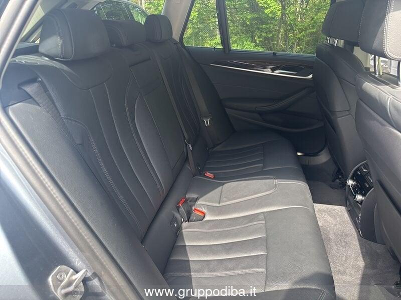 BMW Serie 5 G31 2020 Touring LCI D 530d Touring mhev 48V xdrive Luxury auto