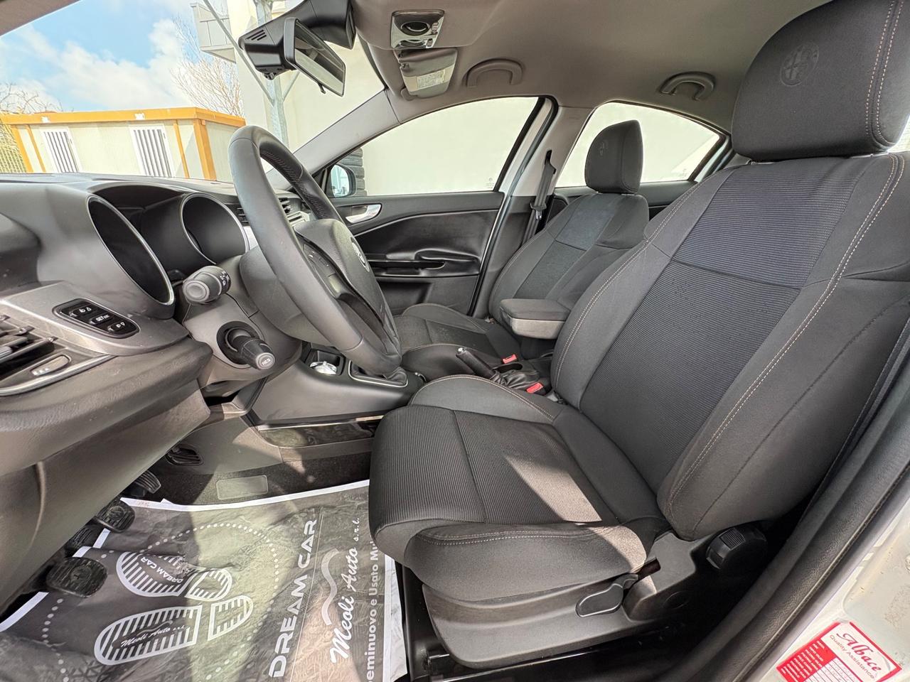 Alfa Romeo Giulietta 1.6 JTDm-2 105 CV Distinctive