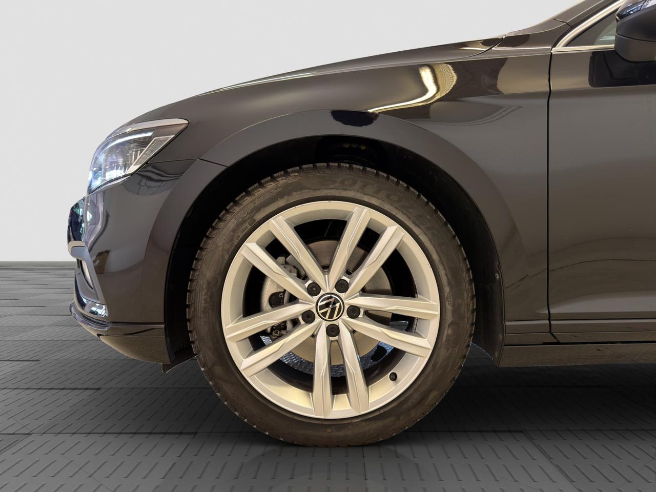 VOLKSWAGEN Passat 8 serie Passat Variant 2.0 TDI SCR EVO DSG Business BMT