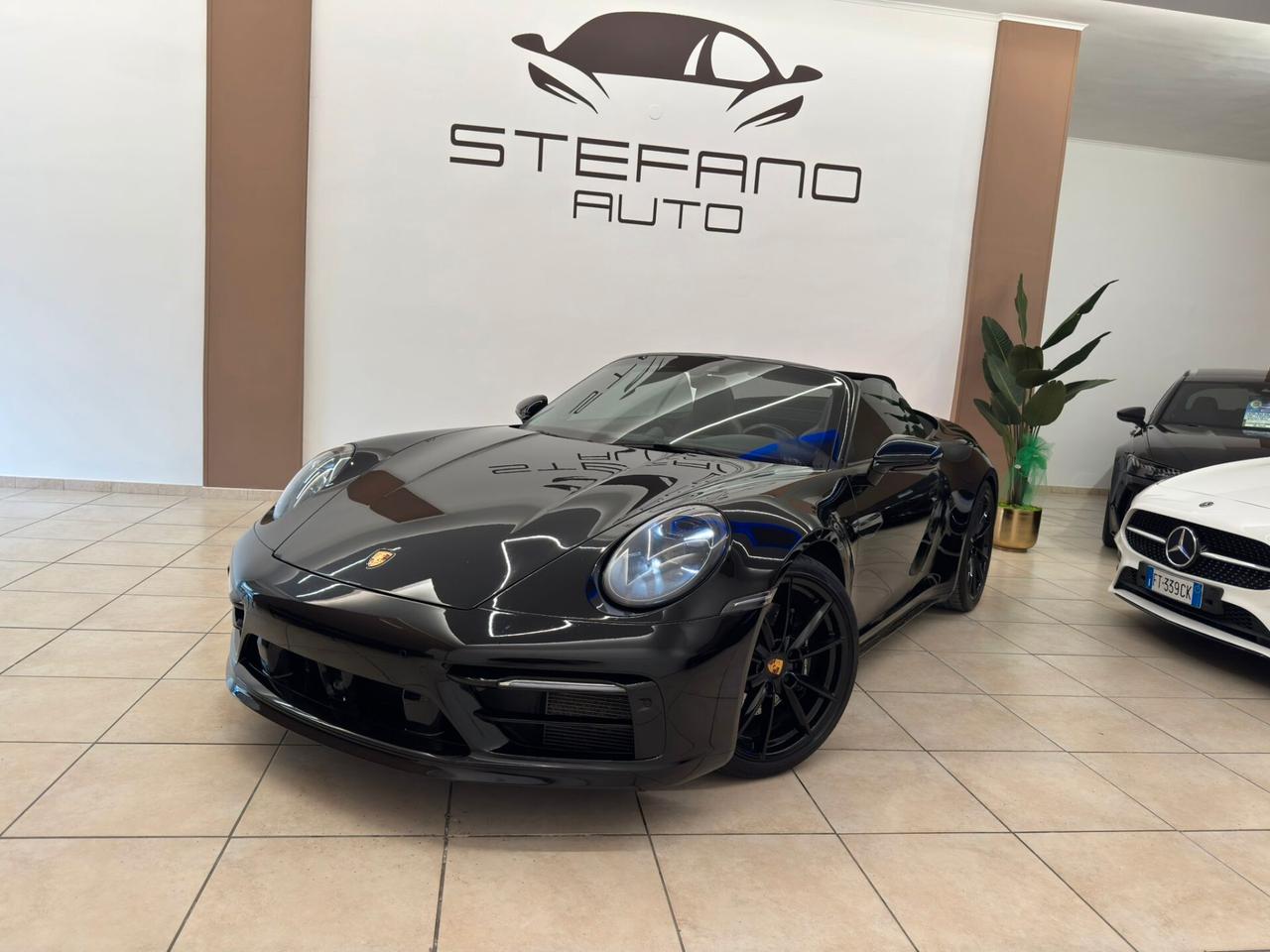Porsche 911 Carrera 4S Cabriolet