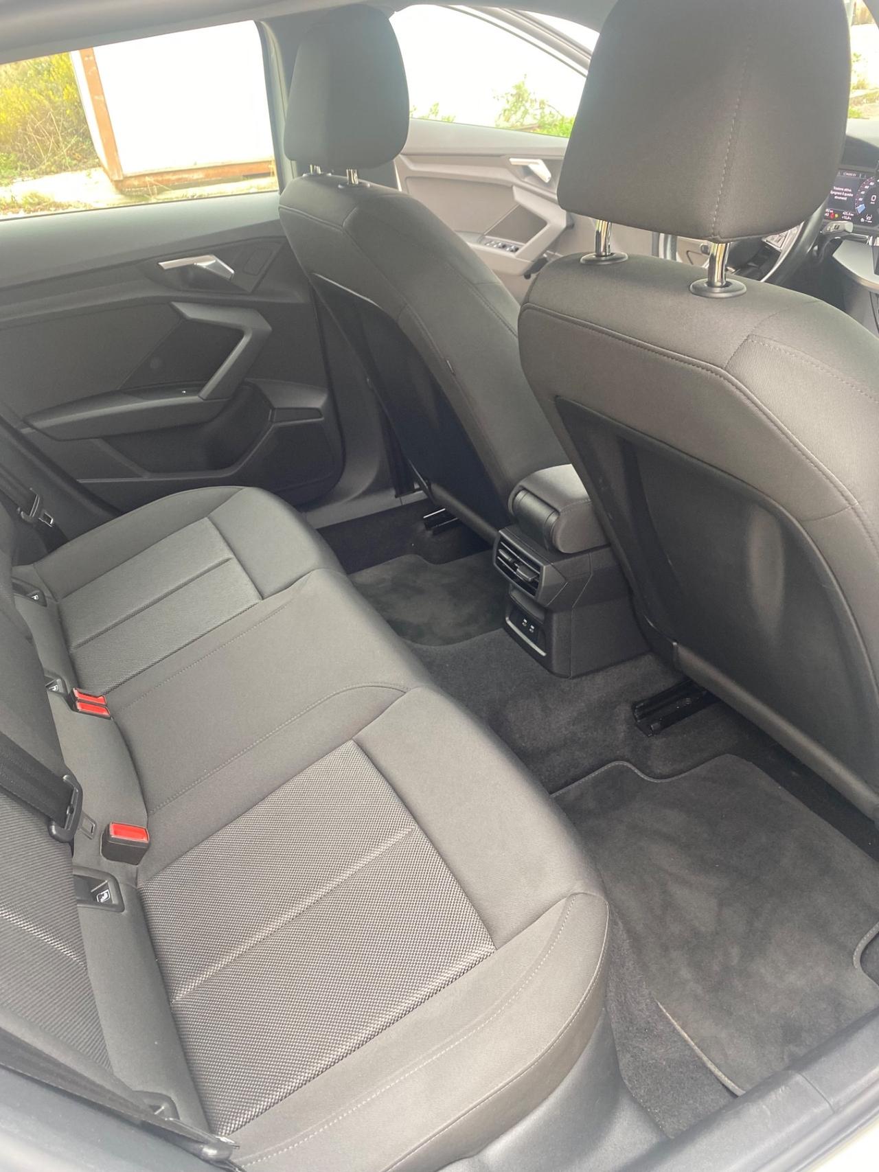 Audi A3 SPB 35 TDI S tronic Business