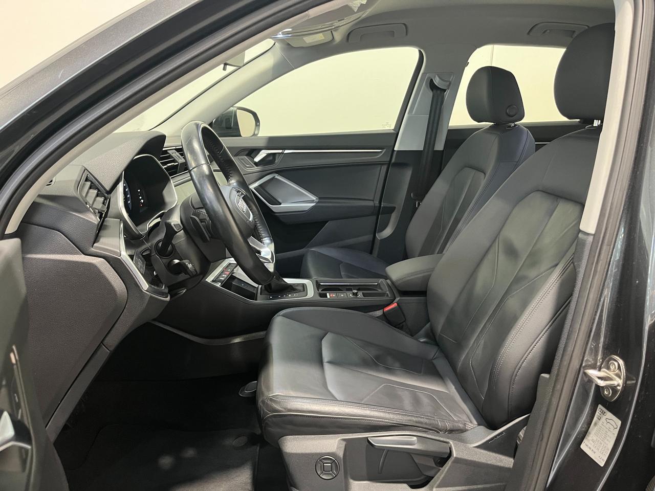 AUDI Q3 40TDI S-TRONIC QUATTRO S-LINE EDITION