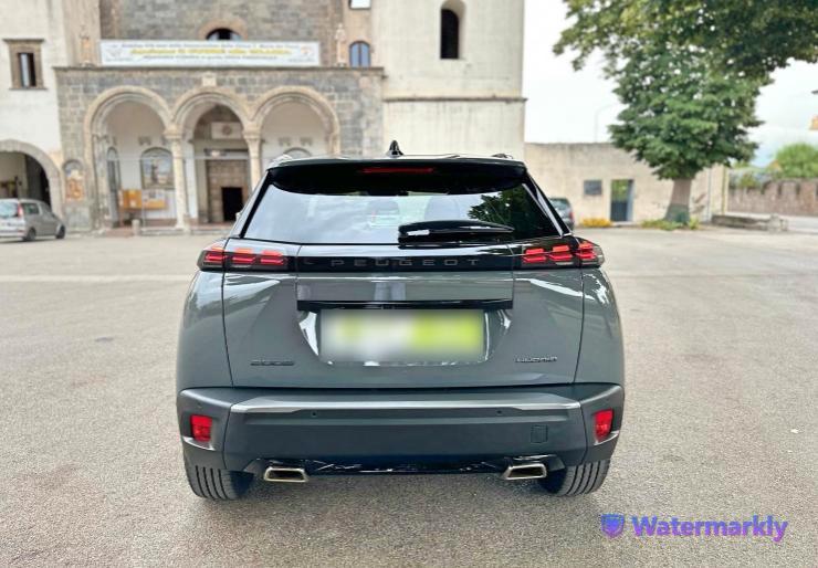 Peugeot 2008 Hybrid 136 e-DCS6 Allure Plus GARANZIA PEUGEOT