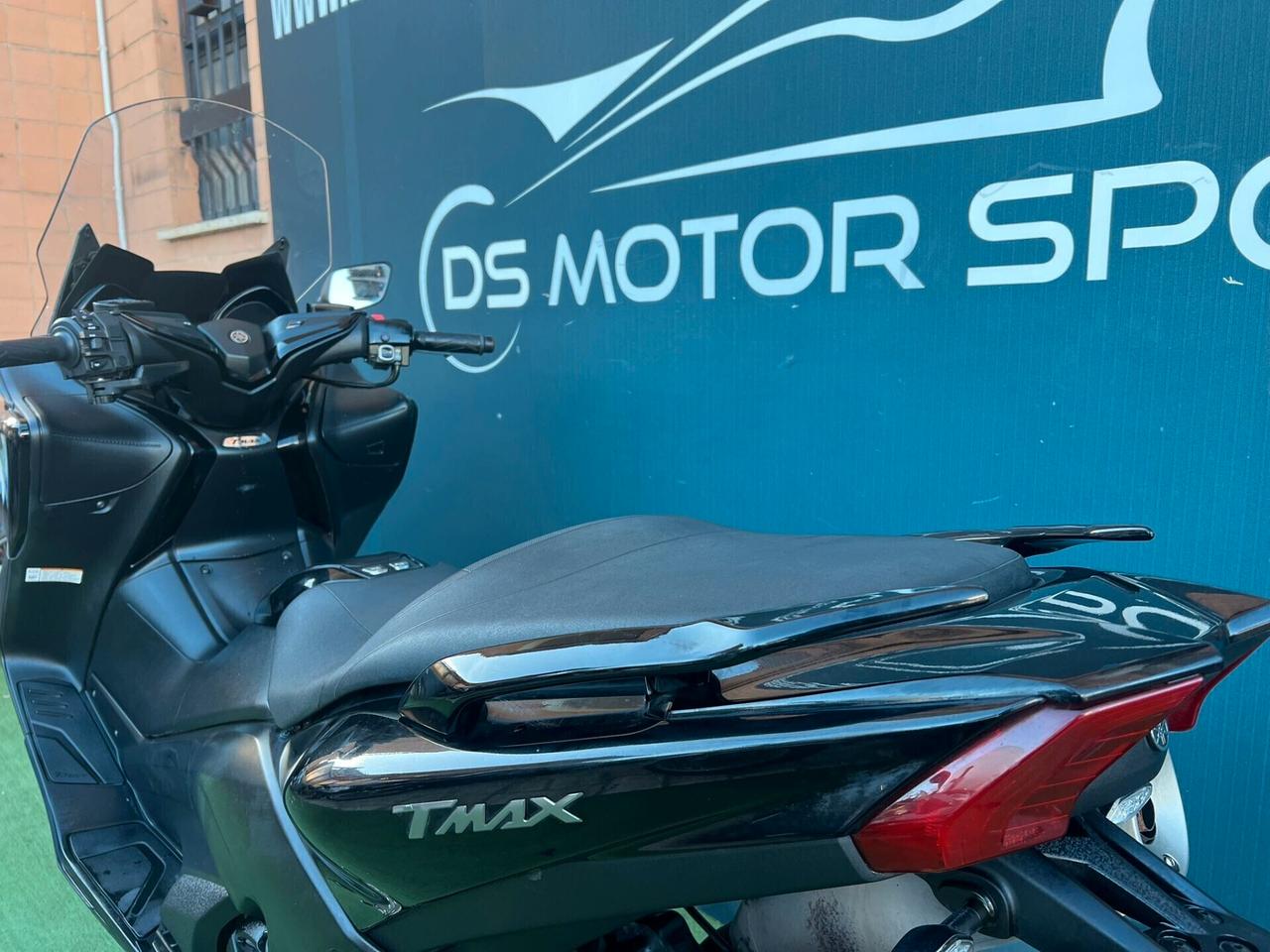 Yamaha TMAX DX ABS GARANZIA PERMUTE FINANZIAMENTO