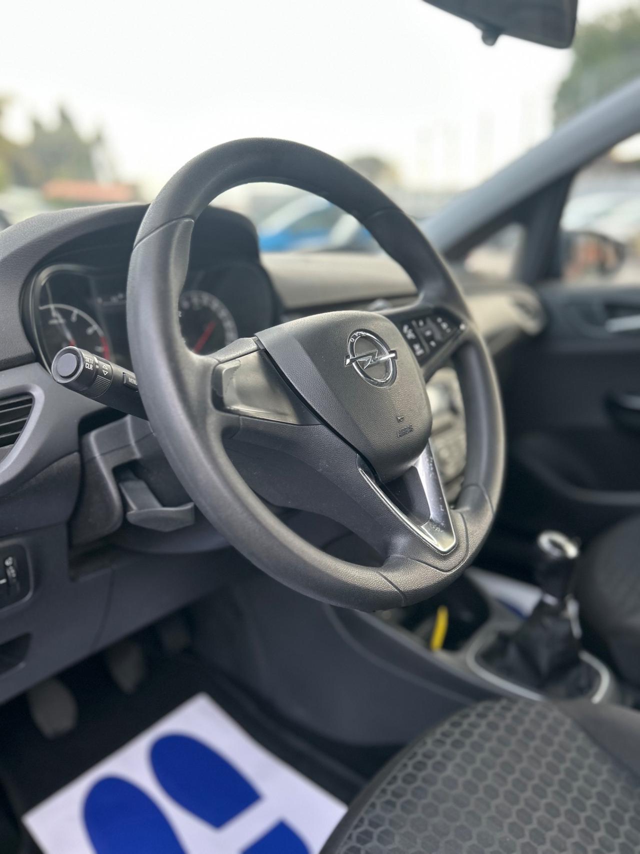 Opel Corsa 1.2 5 porte