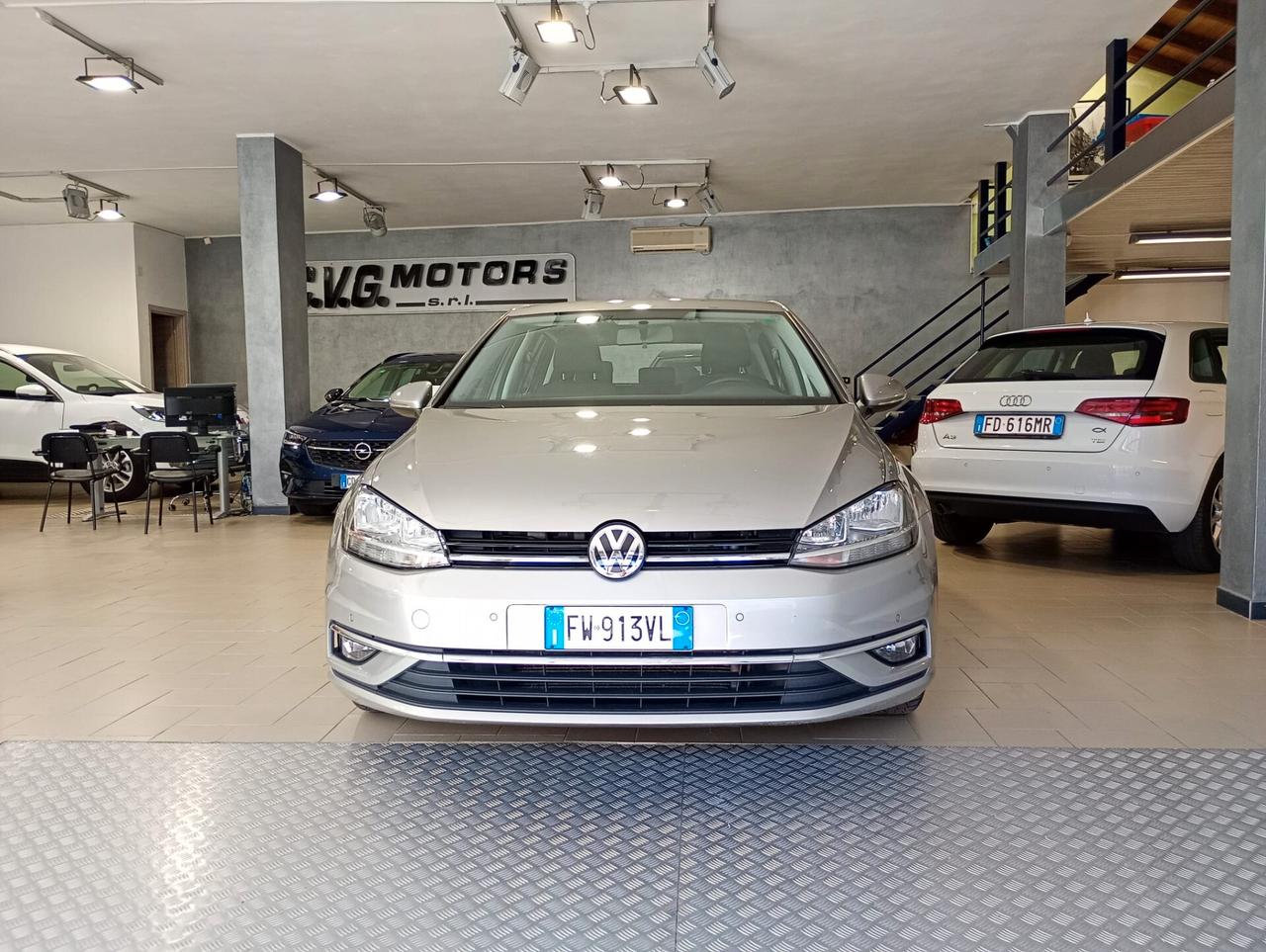 Volkswagen Golf 1.6 TDI 115CV DSG 5p. Business BlueMotion Technology