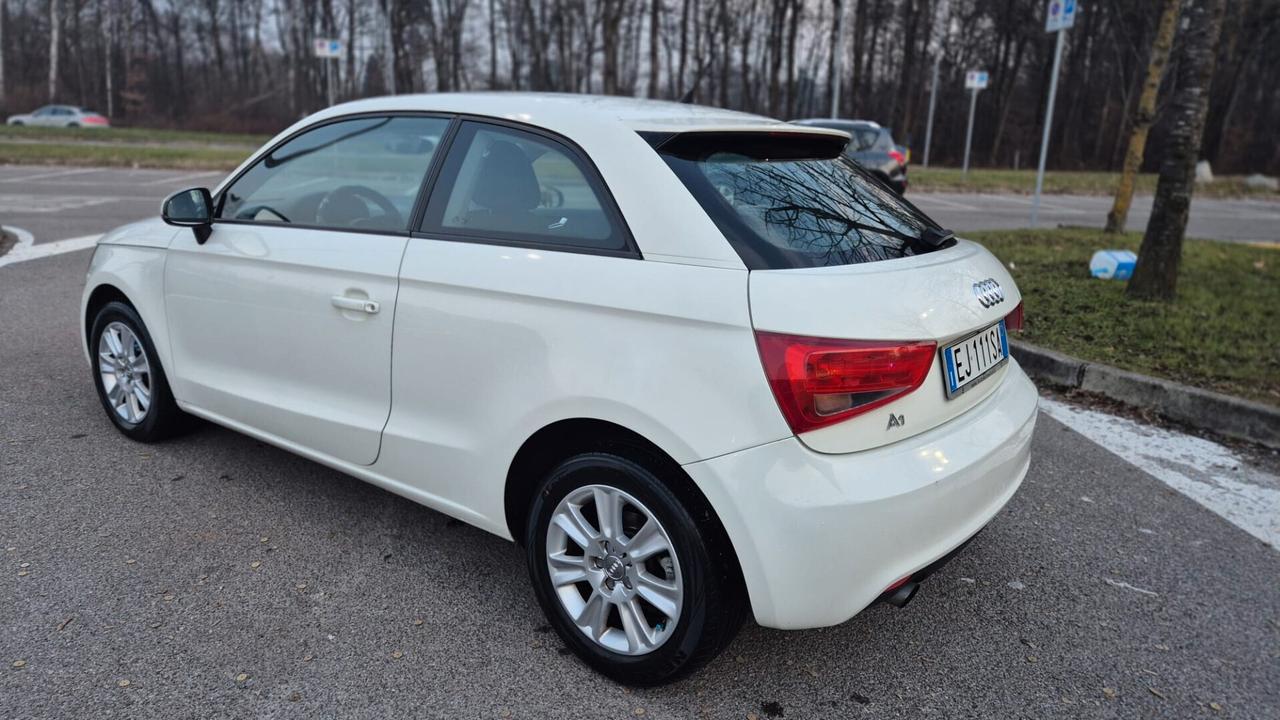 Audi A1 1.2 TFSI Ambition *NEOPATENTATI*