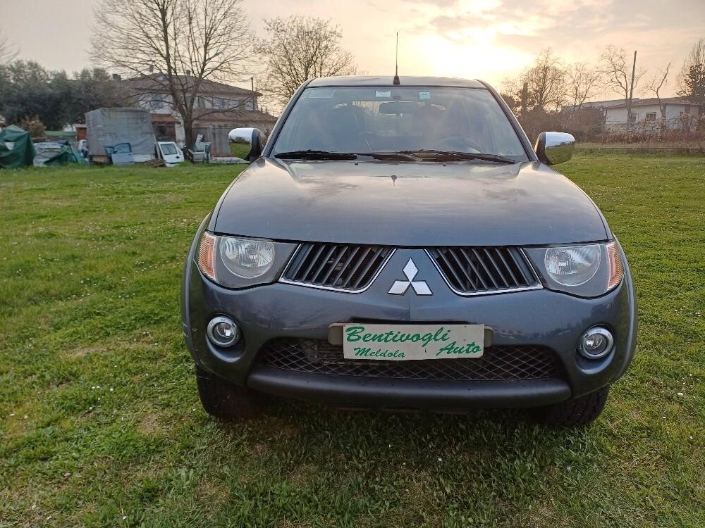 Mitsubishi L200 2.5 DI-D 136 Cv Double Cab Pick-Up