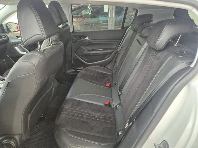 PEUGEOT 308 BlueHDi 120 S&S Allure