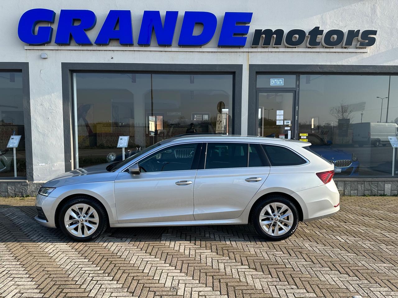 Skoda Octavia 1.5 e-TEC DSG Style *NO VINCOLI*