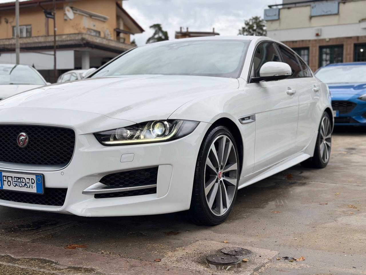Jaguar XE 2.0 R-Sport D Turbo