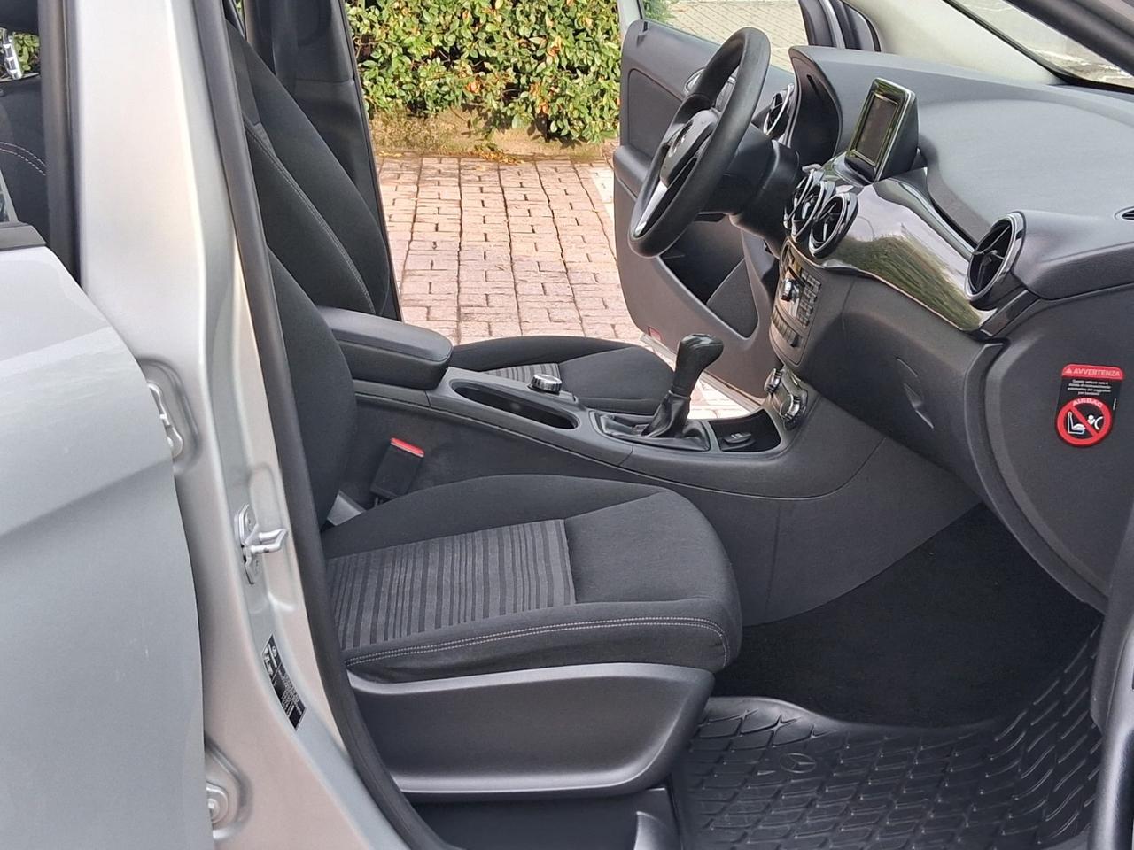 Mercedes-Benz B 200 CDI BlueEFFICIENCY Premium – €6.400 trattabili | 239.000 km
