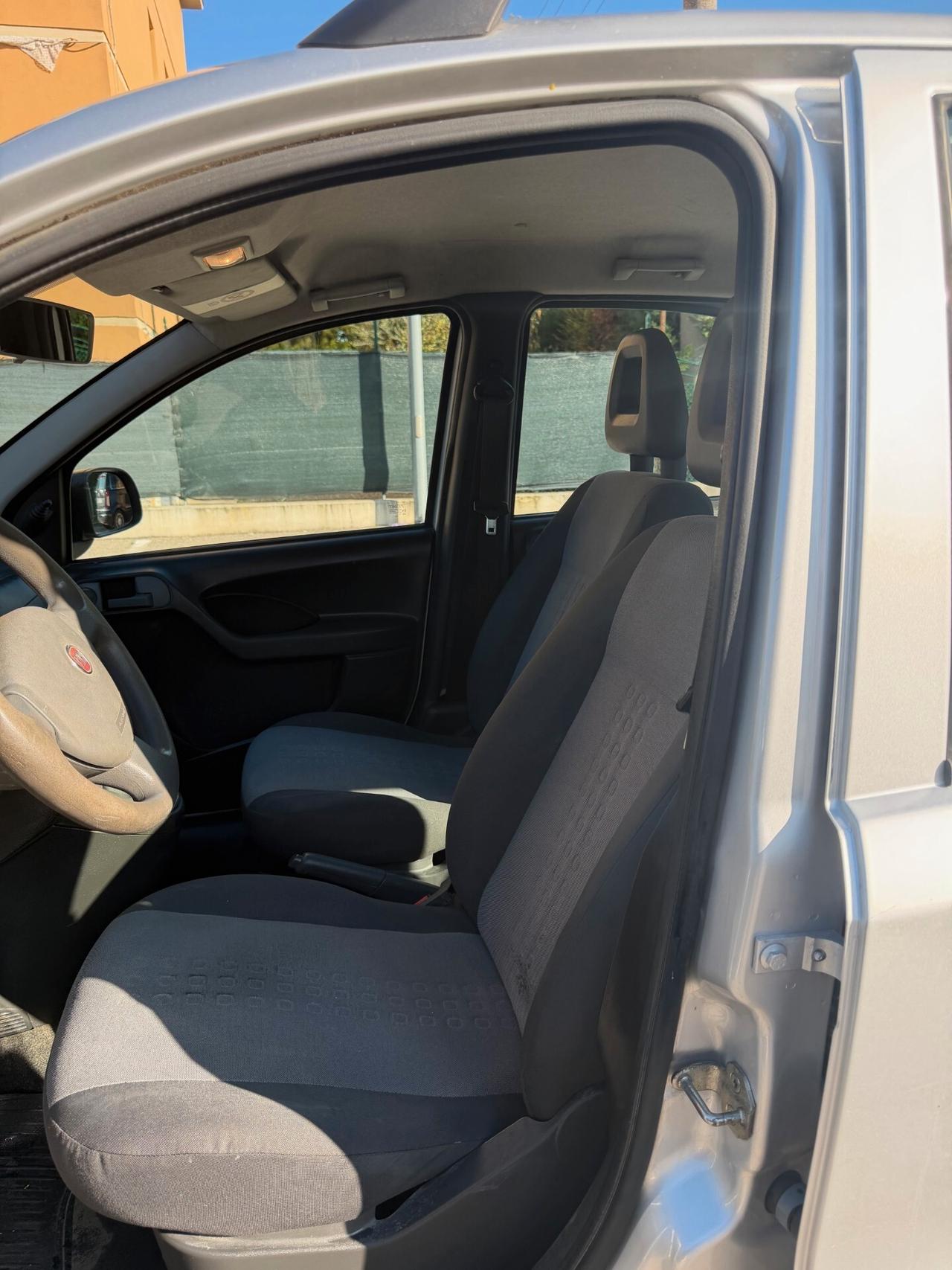 Fiat Panda 1.2 Gpl - NEOPATENTATI - 12 MESI DI GARANZIA -