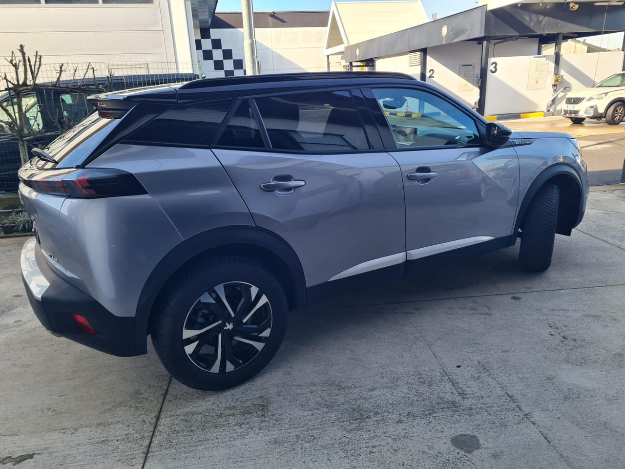 Peugeot 2008 BlueHDi 130 S&S EAT8 GT Line