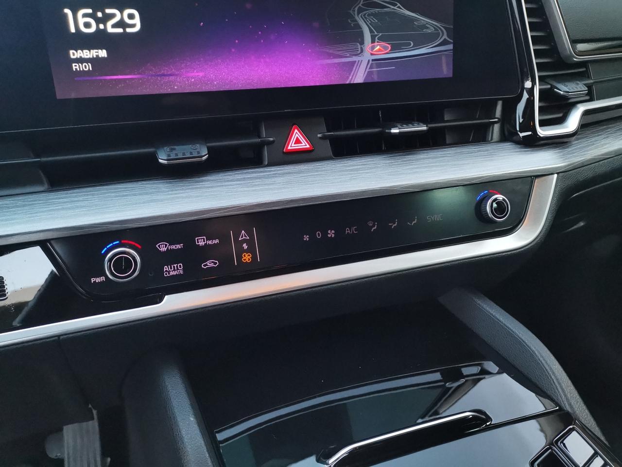 KIA Sportage V 2022 - Sportage 1.6 crdi mhev Style dct