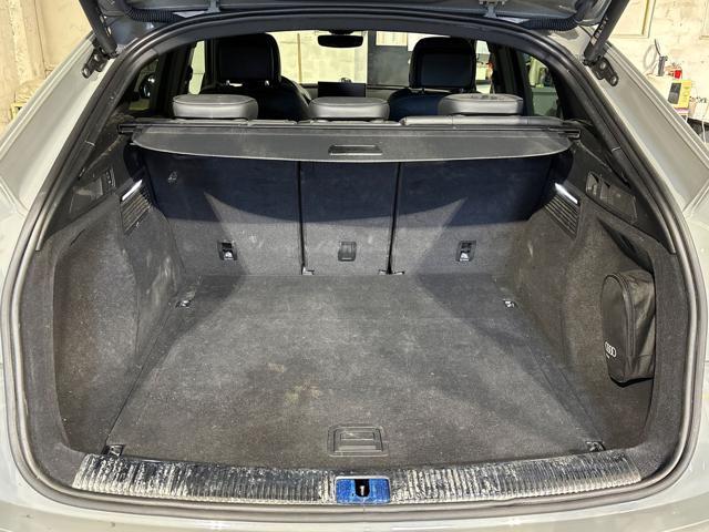 AUDI Q5 Sportback 40 TDI quattro S tronic S line plus