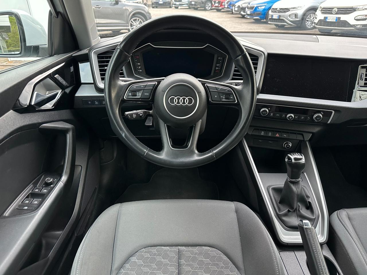 Audi A1 Sportback 30 TFSI S line edition