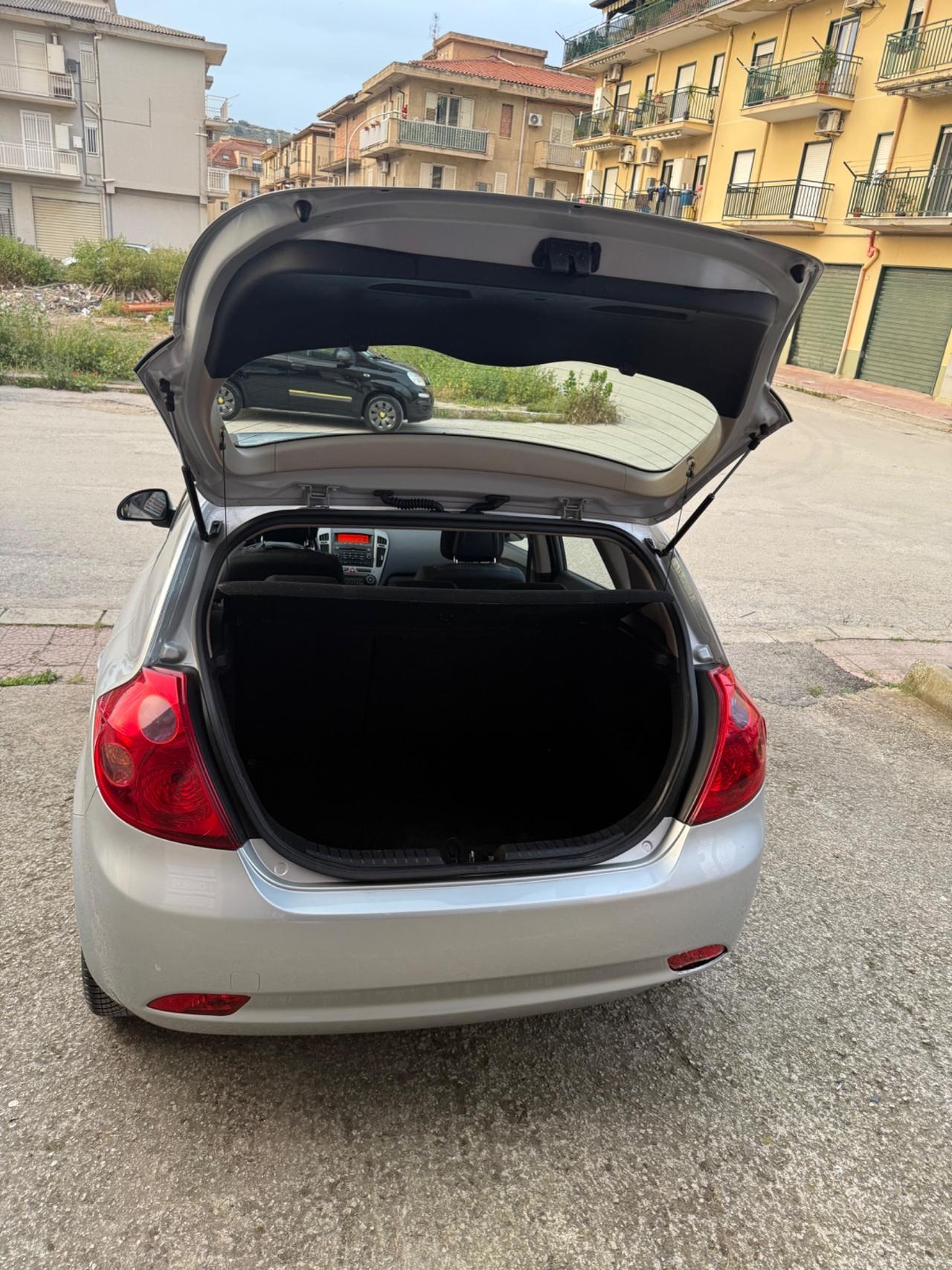 Kia Ceed cee'd 1.6 122CV 5p. EX