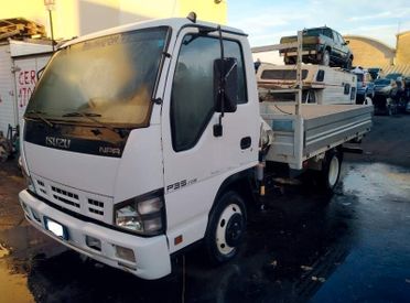 ISUZU NPR 77 L GRU CASSONE