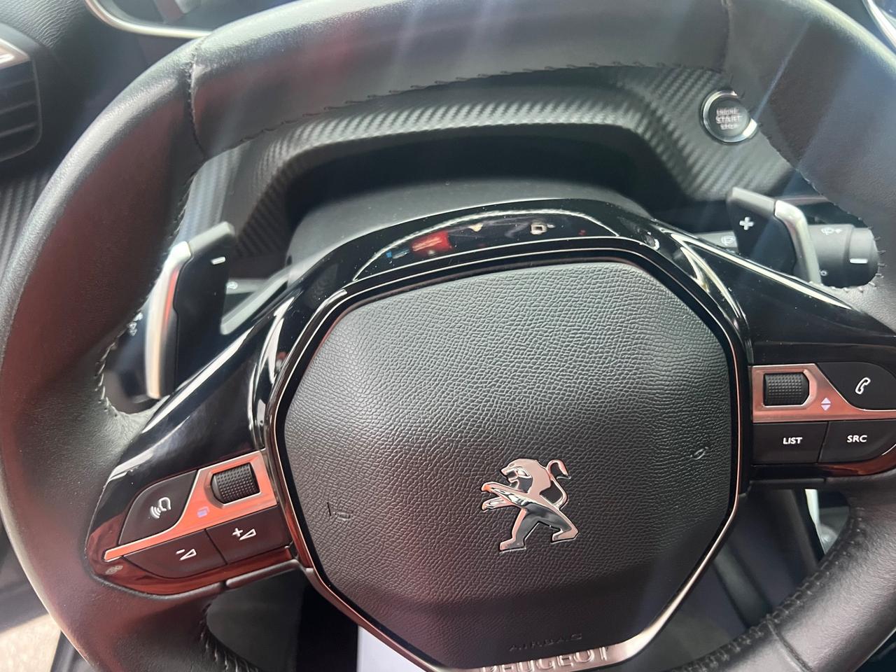 Peugeot 2008 BlueHDi 130 S&S EAT8 Allure