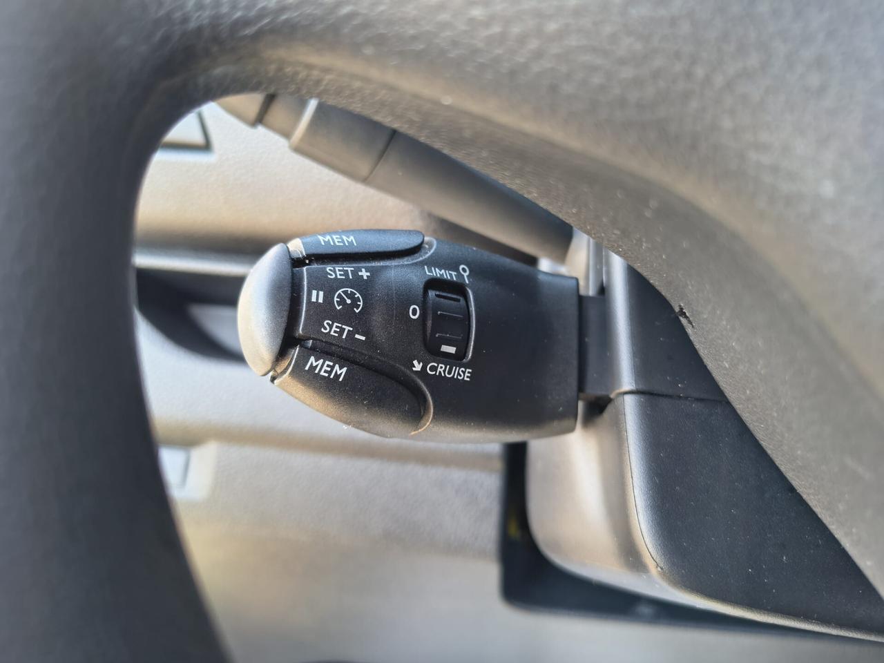 Fiat Scudo *3 POSTI* 1.5 HDi *2023* KM 52.000 - 102CV - PREZZO IVA ESCLUSA