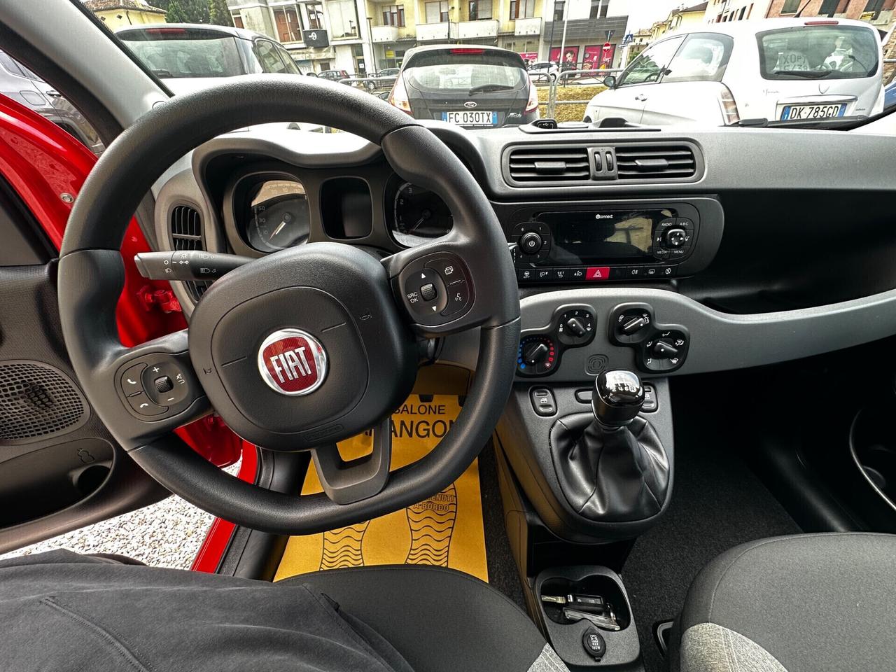 Fiat Panda 1.0 FireFly S&S Hybrid Red