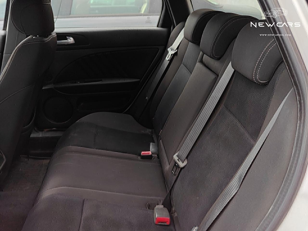 Alfa Romeo 159 2.0 JTDm Sportwagon Distinctive