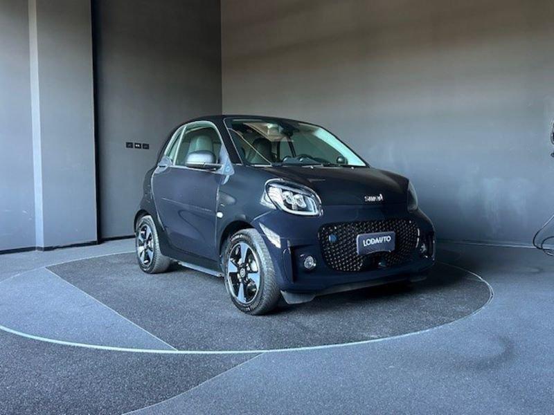 smart fortwo EQ Passion