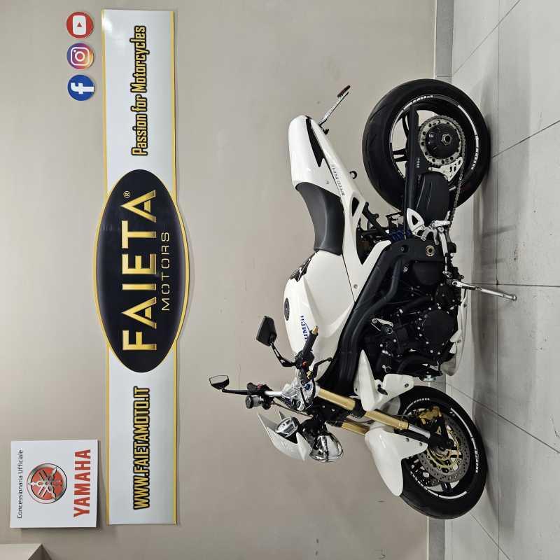 Triumph Speed Triple 1050 - 2005