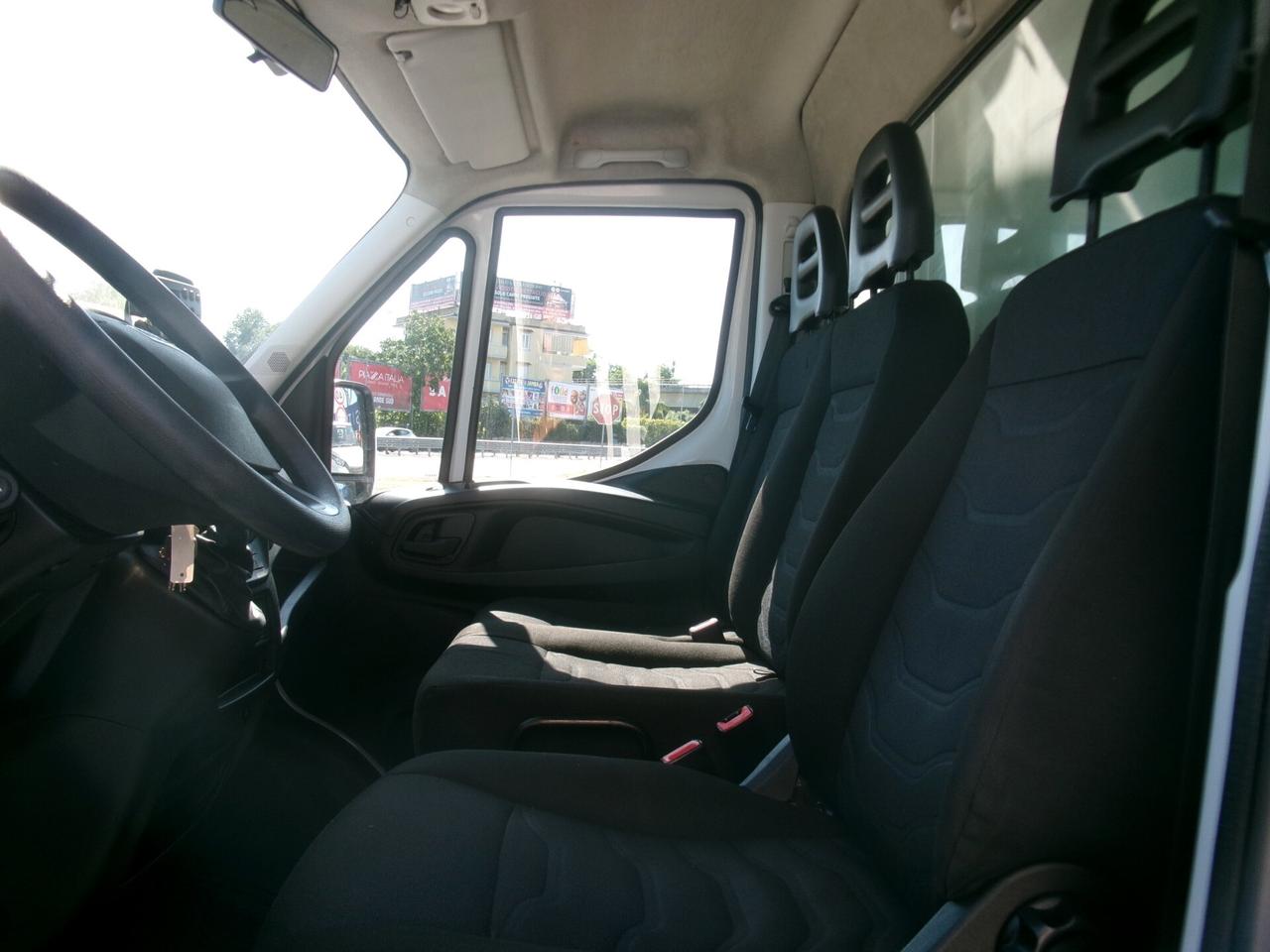 Iveco Daily 35C15 3000 150CV E6 FRIGO FRCX 05/2027 6 PEDANE **115000 KM**