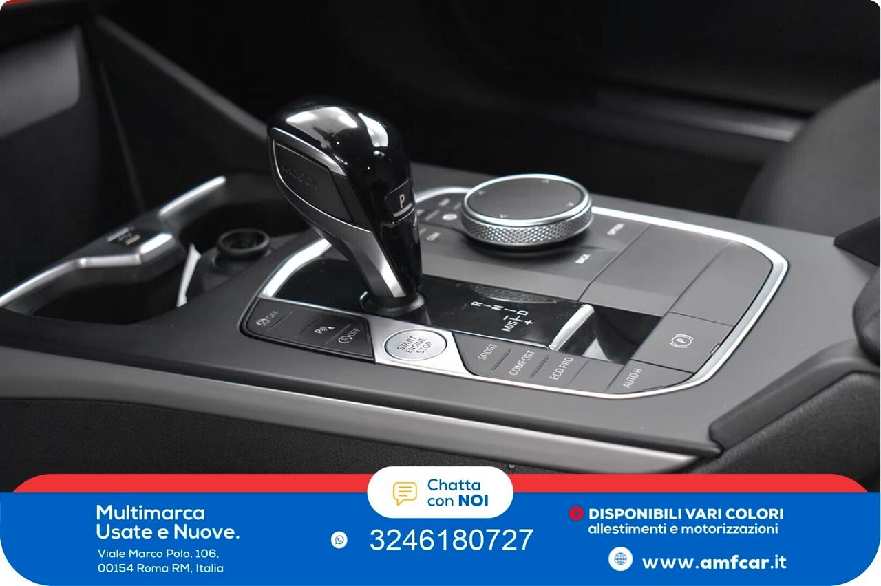 Bmw 118d 5p. Business Advantage Cambio Automativo navi