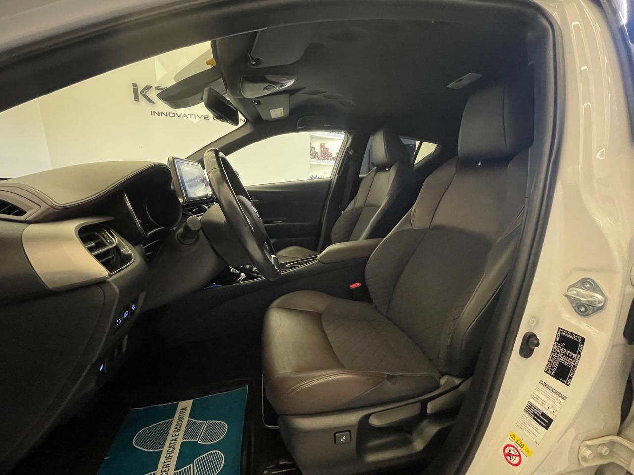 Toyota C-HR 1.8 Hybrid E-CVT Lounge