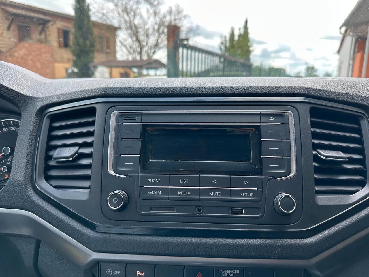 Volkswagen Amarok 3.0 V6 TDI 4MOTION BMT permanente aut. DC Comfortline