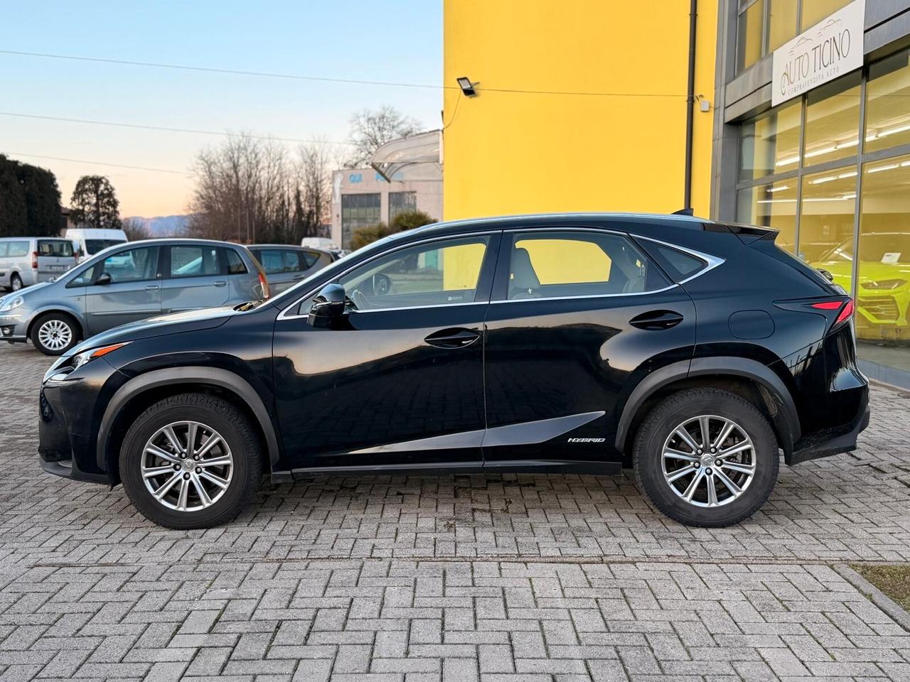 Lexus NX 300h Hybrid Executive