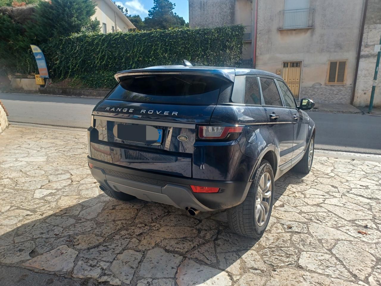 LAND ROVER RANGE ROVER EVOQUE 2.0 PURE 4WD PREZZO TRATTABILE